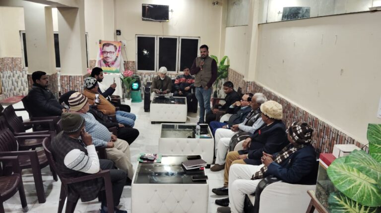 दुद्धी में नव वर्ष की पूर्व संध्या पर काव्य की अविरल रसधार ने दिया देश, मातृ, प्रकृति प्रेम और समरसता का संदेश।