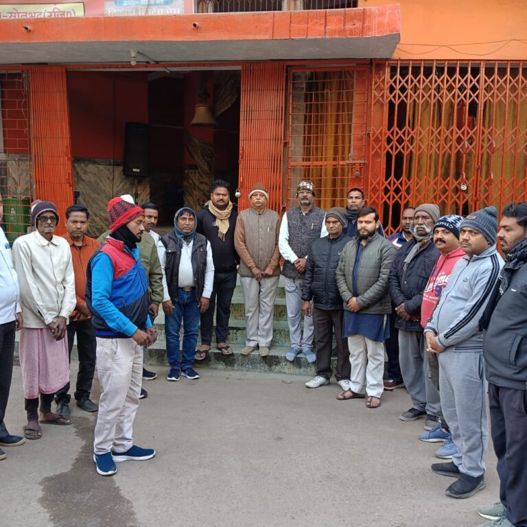 दुद्धी : उत्तर प्रदेश उद्योग व्यापार मंडल ने पूर्व चेयरमैन स्वर्गीय गोपाल दास जायसवाल को दी श्रद्धांजलि