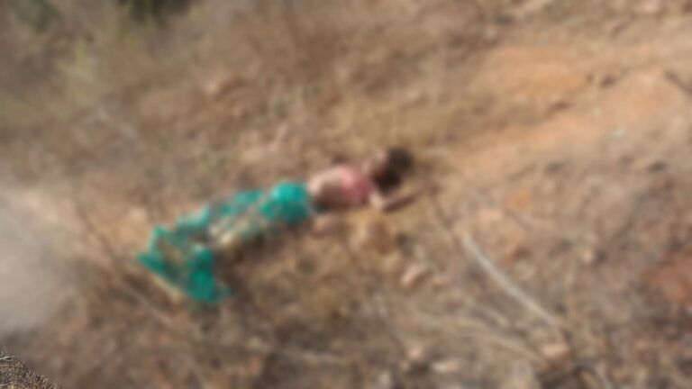 Sonbhadra News : ओबरा में अज्ञात युवती का शव मिला, पुलिस जांच में जुटी