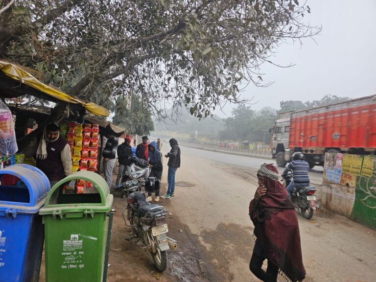 डाला : कड़ाके की ठंड बना नगर पंचायत के लिए मजाक