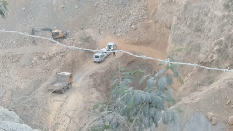 डाला : मिलीभगत से संचालित हो रहा अवैध खनन, निरीक्षण के बावजूद नहीं हुई कार्रवाई