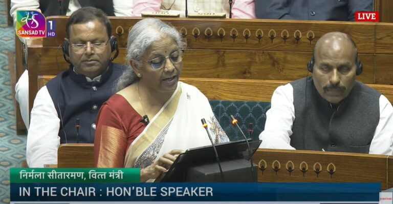 Budget 2025 : मध्यम वर्ग को राहत, आयकर में बदलाव की उम्मीद