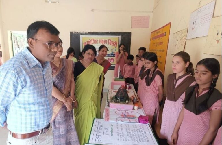 Sonbhadra News : राष्ट्रीय विज्ञान दिवस पर विज्ञान प्रदर्शनी का आयोजन, छात्रों ने प्रस्तुत किए रोचक मॉडल