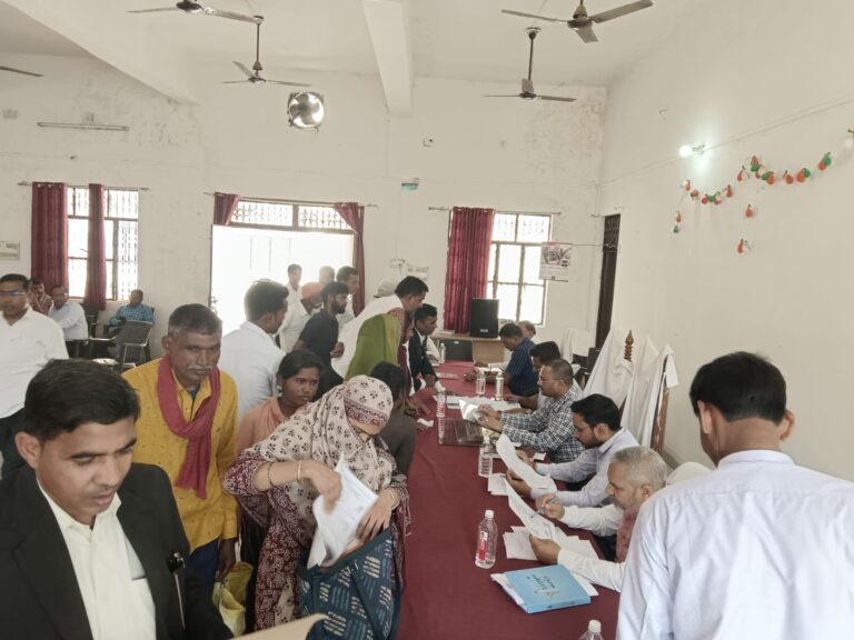 Sonbhadra News : हर घर जल योजना में देरी से दुद्धी क्षेत्र में गंभीर जल संकट का खतरा, प्रबुद्ध जन पहुंचे समाधान दिवस