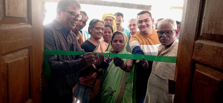 Sonbhadra News : सेरीकल्चर रिसोर्स सेंटर से किसानों को मिलेगा तसर रेशम उत्पादन का नवीन प्रशिक्षण