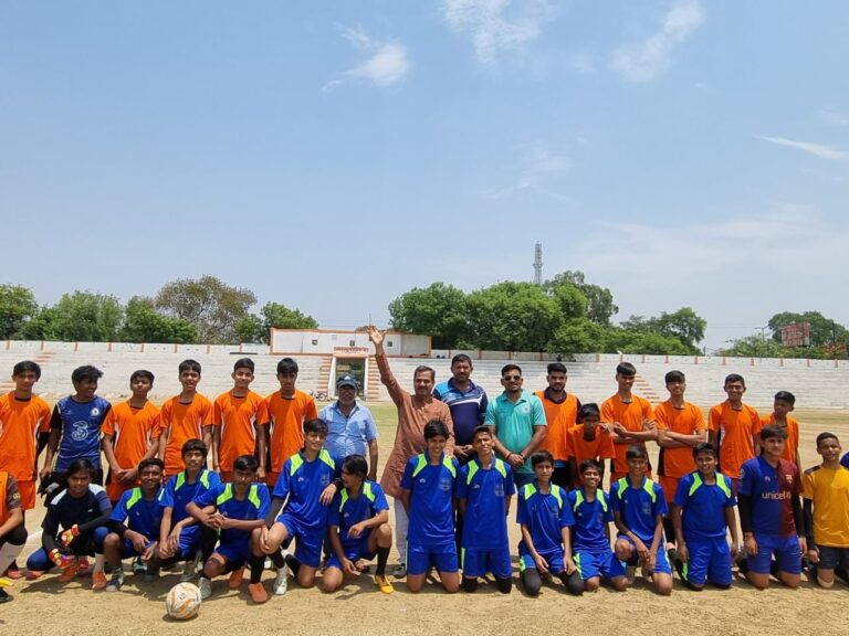Singrauli News: चुन कुमारी स्टेडियम में एमएससी बार्सिलोना क्लब का भव्य फुटबॉल टूर्नामेंट संपन्न, जूनियर और ब्लू टीम ने मारी बाज़ी