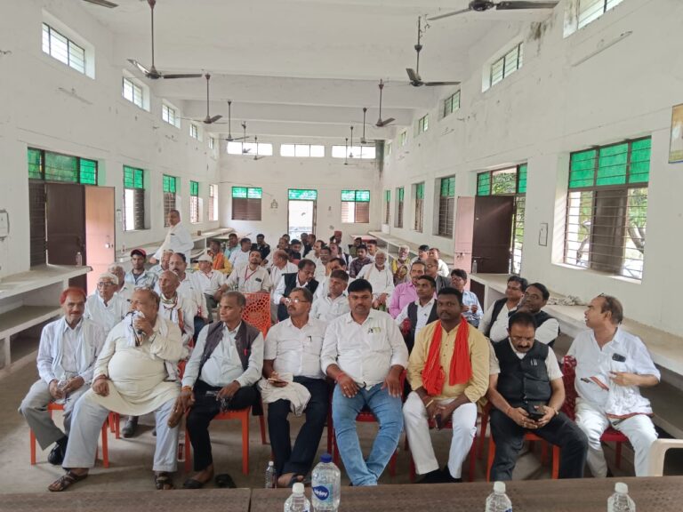 Sonbhadra News: दुद्धी कों जिला बनाओं संघर्ष मोर्चा की 21 सदस्यी संयोजक मंडल टीम करेगी दुद्धी कों जिला बनाओ संघर्ष मोर्चा कमेटी का गठन