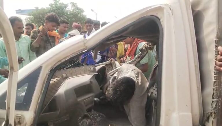 Sonbhadra News: तेज रफ्तार का कहर,चोपन में टीपर और मैजिक टेम्पो की भीषण टक्कर, चालक की मौत