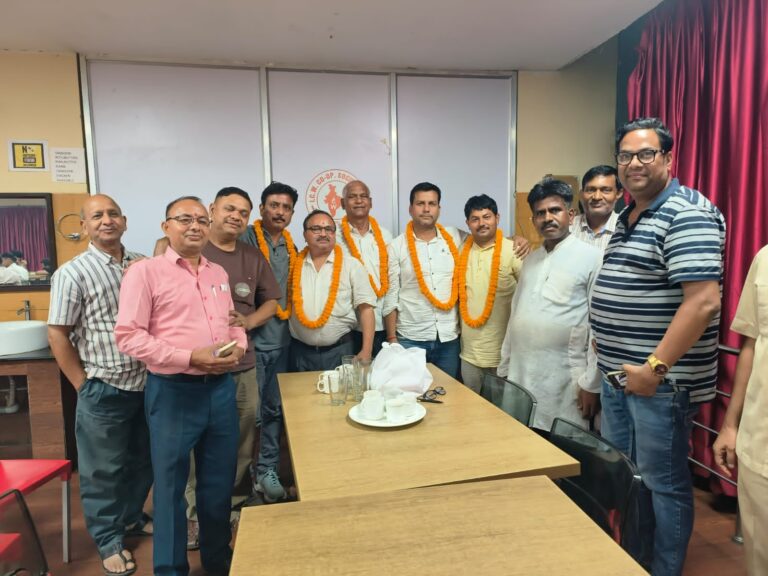 अखिल भारतीय हमारा समाज पार्टी नगर रेणुकूट के अध्यक्ष बने रमाशंकर केशरी।