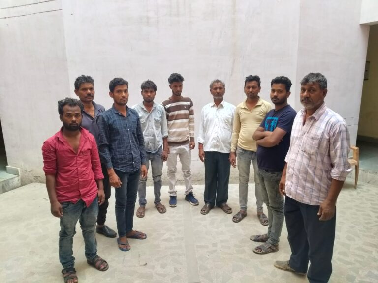 Sonbhadra News: डुमरडीहा में निर्मित मकान गिराए जाने का मामला, छह आरोपियों पर मुकदमा दर्ज