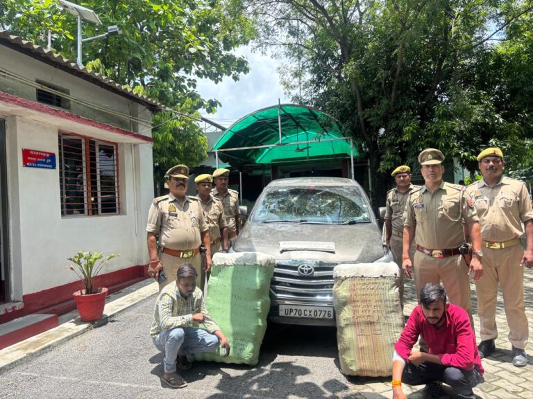 मुहर्रम के जुलूस बभनी में इनोवा कार धक्का मारकर भागते हुए पहुंचा म्योरपुर थाना क्षेत्र, पकड़ा गया भारी गांजा की खेप, जाने पूरा मामला।