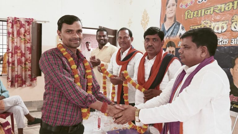 विधानसभा दुद्धी अपना दल एस. की मासिक बैठक सम्पन्न।