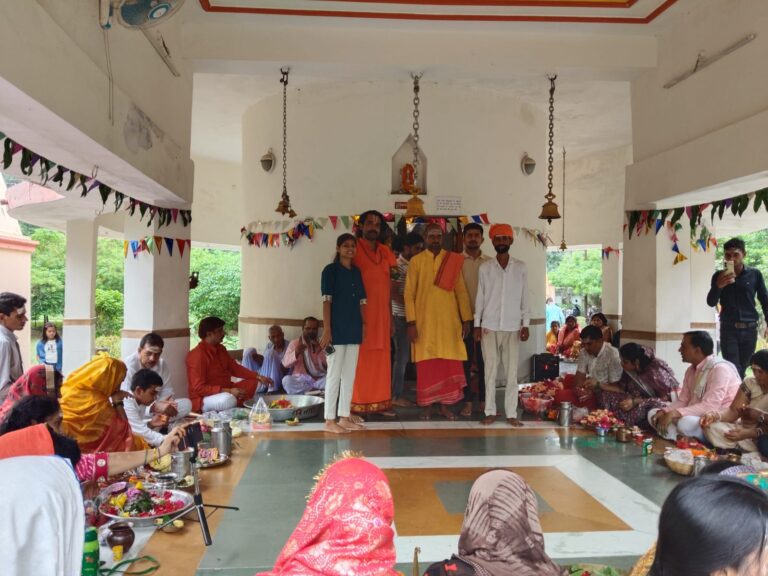 51हजार पार्थिव शिवलिंग का पुजन एवं रुद्राभिषेक कार्यक्रम हुआ सम्पन्न.