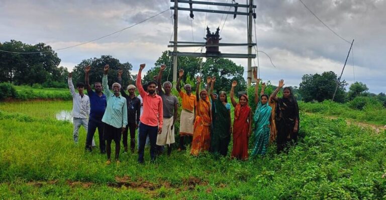 जामपानी में एक माह से जला पड़ा ट्रांसफार्मर, ग्रामीणों को हो रही भारी परेशानी