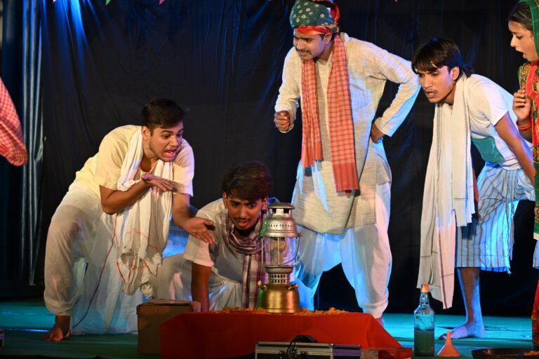 एनटीपीसी सिंगरौली में दो दिवसीय नाट्य मंचन में पंचलाइट और किस्सा दुलारी बाई का हुआ मंचन।