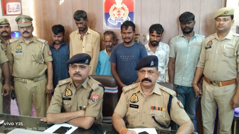 रॉबर्ट्सगंज पुलिस द्वारा चोरी की घटनाओं का सफल अनावरण 06 नफर अभियुक्त गिरफ्तार।