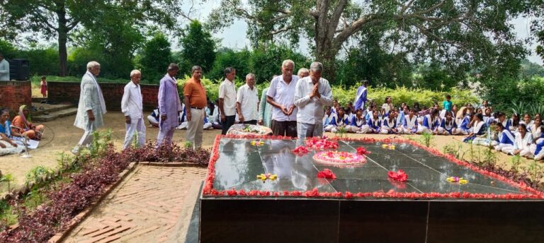 भारत रत्न पंडित गोविंद वल्लभ पंत और कर्म योगी प्रेम भाई ,धीरेन्द्र दा का मनाया गया जन्म दिन.