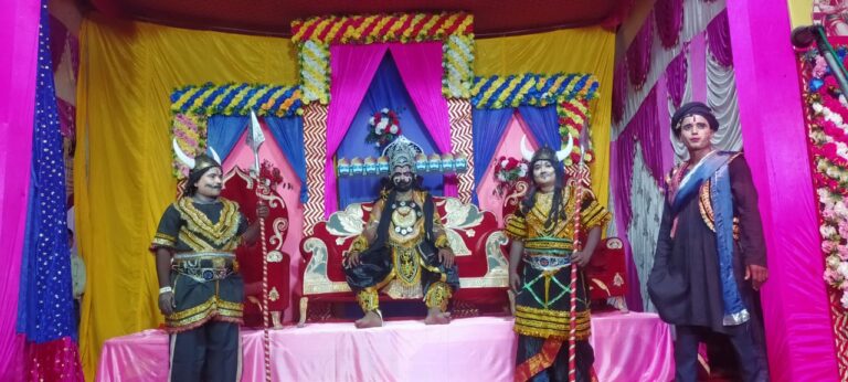 सागोबांध में रामलीला के दूसरे दिन हुआ भव्य मंचन, गणेश वंदना से हुआ शुभारंभ