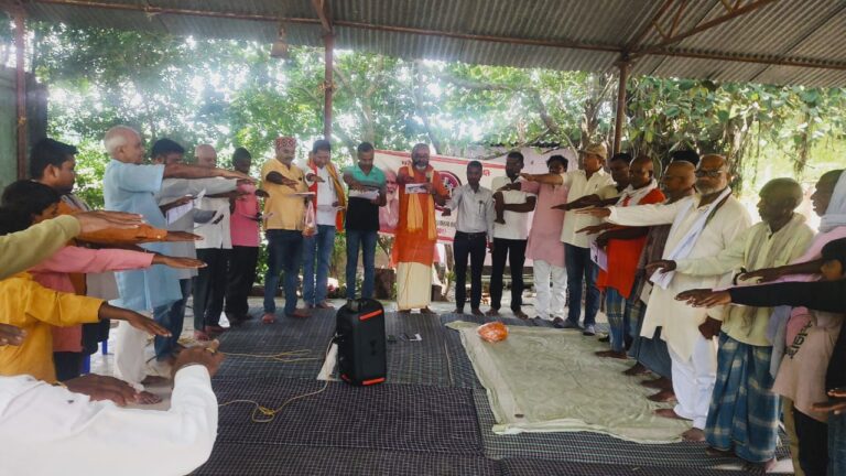 सदर विधायक के नेतृत्व में सुनी गयी प्रधानमंत्री के मन की बात.