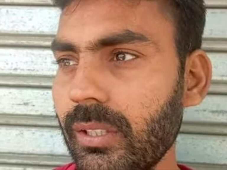 रेनुकूट फर्जी C.I.S.F.जवान बनकर ठगों ने की एक लाख 20 हजार रुपये की धोखाधड़ी।