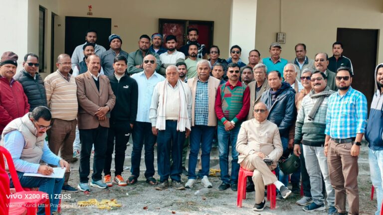 ओबरा में क्रेशर यूनियन व खदान प्रबंधकों की महत्वपूर्ण बैठक सम्पन्न, सुरक्षित खनन को लेकर बने अहम निर्णय