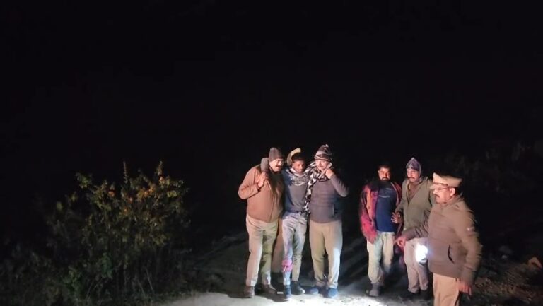 थाना रायपुर व मांची पुलिस की संयुक्त कार्रवाई में बड़ी सफलता: मुठभेड़ के बाद दो गौ–तस्कर गिरफ्तार.