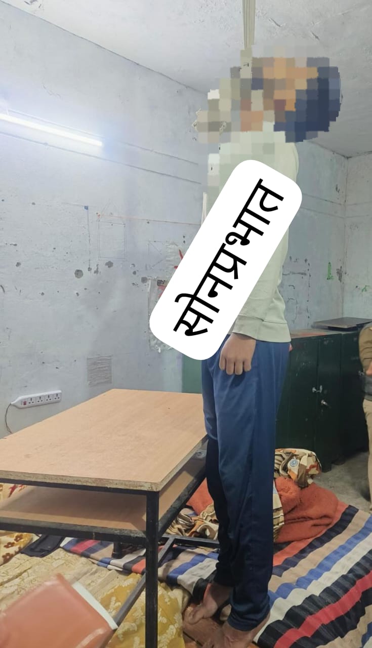 लोढ़ी स्थित राजकीय पॉलिटेक्निक कॉलेज हॉस्टल में 22 वर्षीय छात्र का शव संदिग्ध परिस्थितियों में मिला, क्षेत्र में सनसनी.