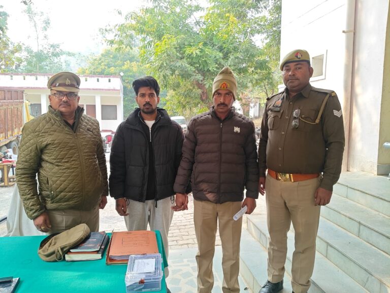 65 लाख रूपये के शराब तस्करी नेटवर्क का दुद्धी पुलिस ने किया खुलासा वांछित अभियुक्त गिरफ्तार.