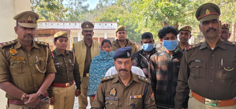 Duddhi : शटर तोड़ चोरी का सफल खुलासा, अंतर्राज्यीय चोर गिरोह का भंडाफोड़, 1 महिला सहित 3 शातिर गिरफ्तार.