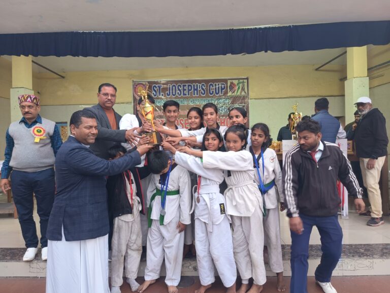 Sonbhadra News:सेंट जोसेफ कप द्वितीय इंटर स्कूल जिला स्तरीय ताइक्वांडो प्रतियोगिता मे सेंट जोसेफ स्कूल शक्तिनगर का डंका।