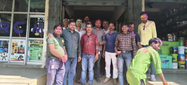 मधुपुर सोनभद्र में पत्रकारों के साथ धूमधाम से मनाया गया होली मिलन समारोह 